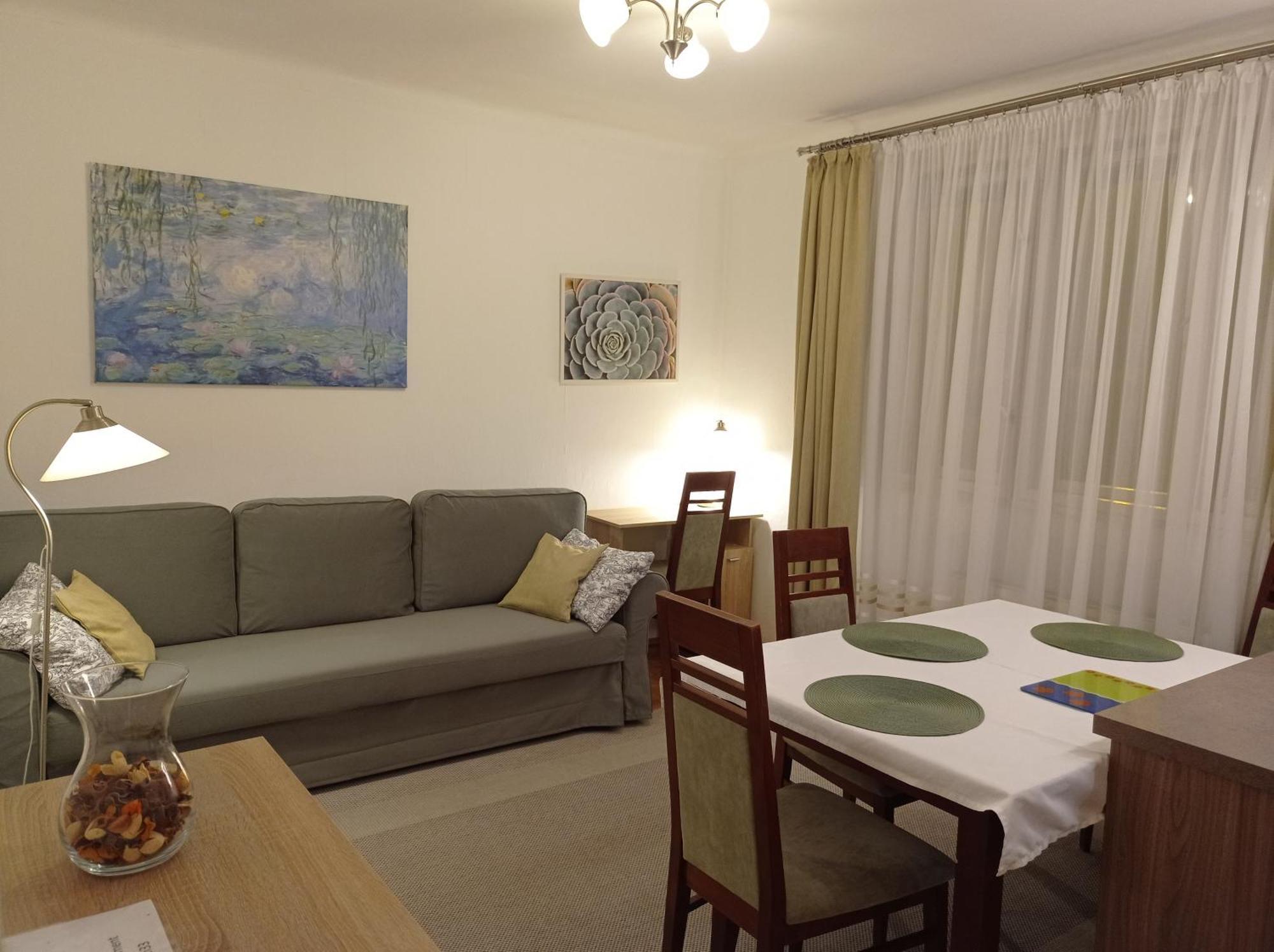 Zsuzsa Apartman Budapeste Exterior foto