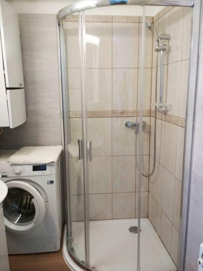 Zsuzsa Apartman Budapeste Exterior foto